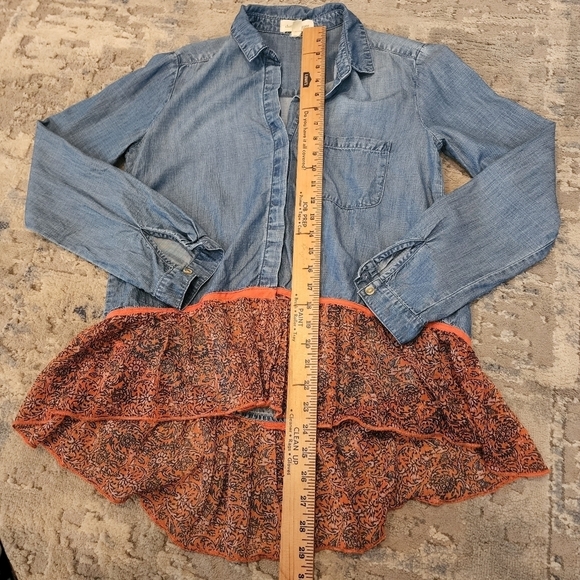 Cloth & Stone chambray button down - Picture 11 of 12